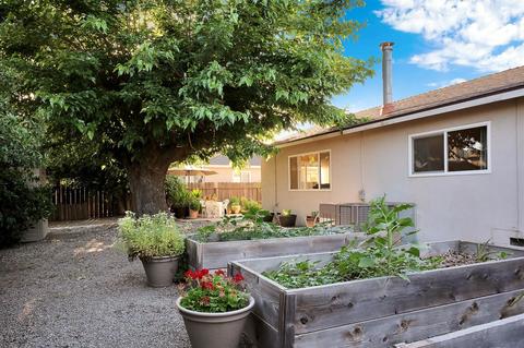 160 Wayside Dr, Turlock, CA 95380 photo 24