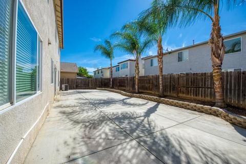 227 Paint Way, Patterson, CA 95363 photo 7