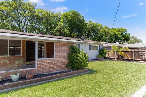 1605 Cherrywood Dr, Modesto, CA 95350 photo 23