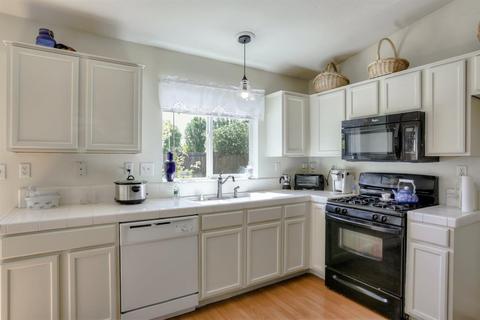 10905 Wethersfield Dr, Mather, CA 95655 photo 9