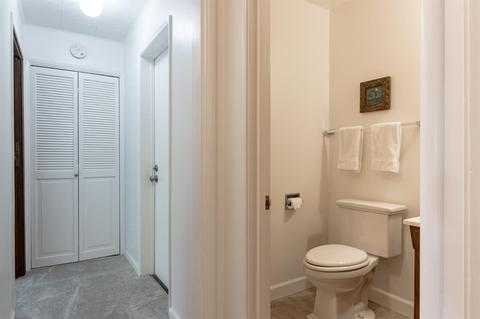 2121 Regent Ct, Modesto, CA 95350 photo 15
