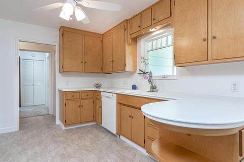 2121 Regent Ct, Modesto, CA 95350 photo 12