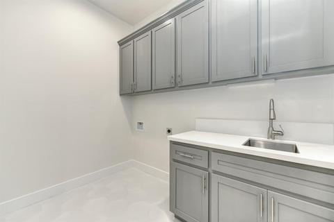 3701 Mackenzie Ln, Carmichael, CA 95608 photo 34