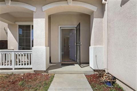 3087 Ormonde St, Tracy, CA 95377 photo 2