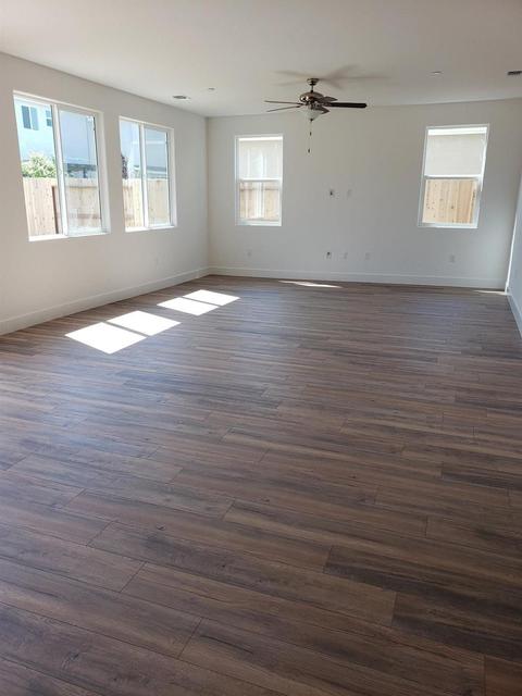1676 Carrara Ln, Ripon, CA 95366 photo 5