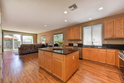 3911 Oliveglen Ct, Rocklin, CA 95677 photo 13