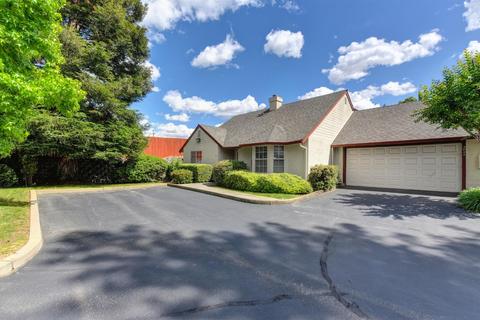 3844 Olivebranch Ln, Carmichael, CA 95608 photo 2