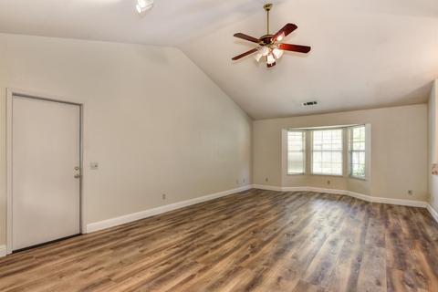 3844 Olivebranch Ln, Carmichael, CA 95608 photo 11