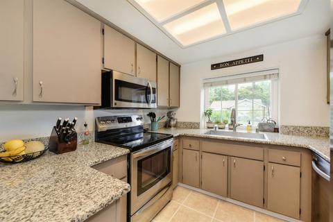 5357 Vichy Cir, Antelope, CA 95843 photo 8