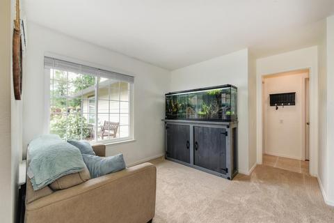 5357 Vichy Cir, Antelope, CA 95843 photo 4