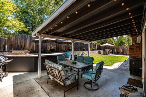 4756 Rustic Rd, Fair Oaks, CA 95628 photo 24