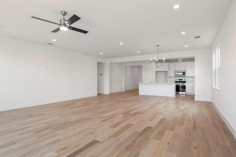 770 W Main St, Winters, CA 95694 photo 17