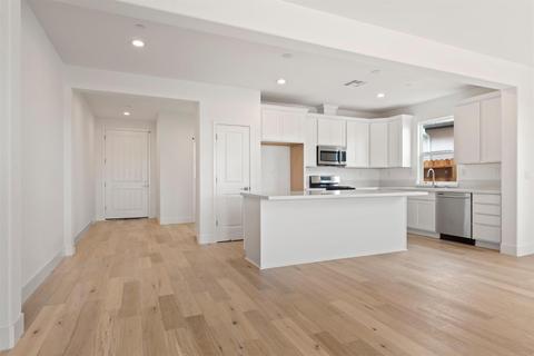 770 W Main St, Winters, CA 95694 photo 9