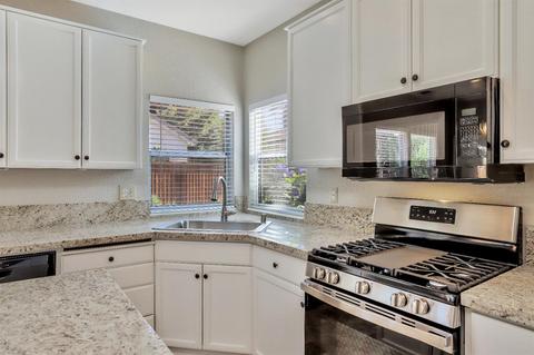 1425 Yorkshire Loop, Tracy, CA 95376 photo 11