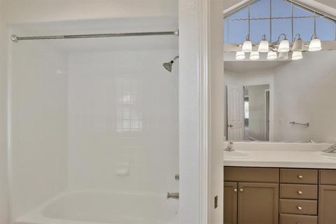 1425 Yorkshire Loop, Tracy, CA 95376 photo 32
