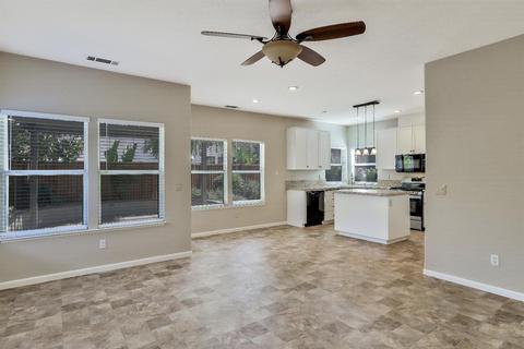 1425 Yorkshire Loop, Tracy, CA 95376 photo 16