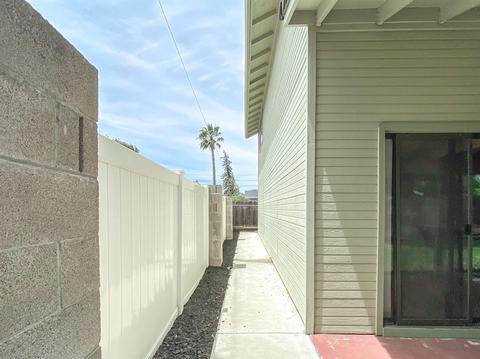 1624 Montclair Dr, Modesto, CA 95350 photo 49