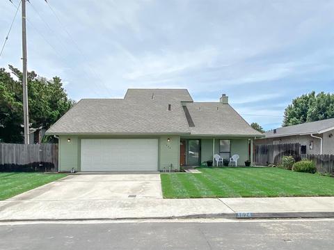 1624 Montclair Dr, Modesto, CA 95350 photo 2