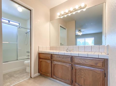 1624 Montclair Dr, Modesto, CA 95350 photo 36
