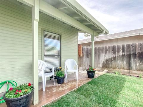 1624 Montclair Dr, Modesto, CA 95350 photo 7