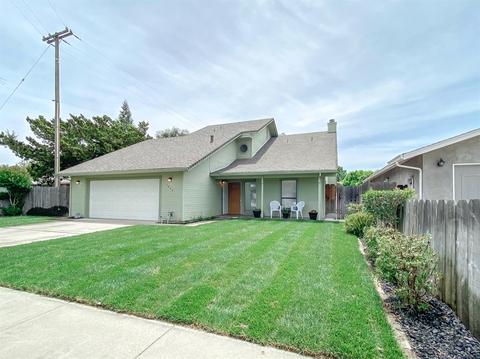 1624 Montclair Dr, Modesto, CA 95350 photo 3