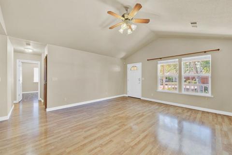 400 E White Oak Ln, Winters, CA 95694 photo 10
