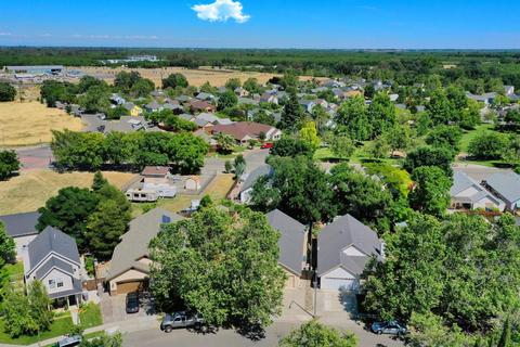 400 E White Oak Ln, Winters, CA 95694 photo 4