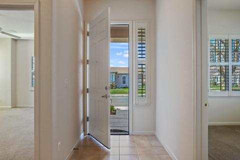 1696 Windy Cove Ln, Ripon, CA 95366 photo 6