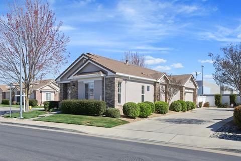 1696 Windy Cove Ln, Ripon, CA 95366 photo 3
