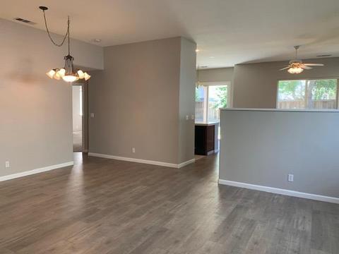 3716 Fallen Oak Dr, Modesto, CA 95355 photo 3