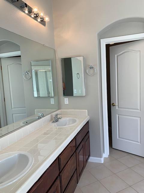 3716 Fallen Oak Dr, Modesto, CA 95355 photo 10