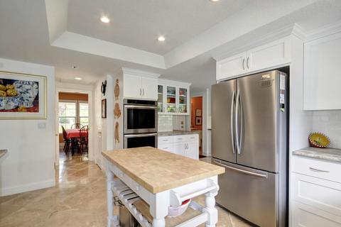 24319 Fairway Dr, Davis, CA 95616 photo 16