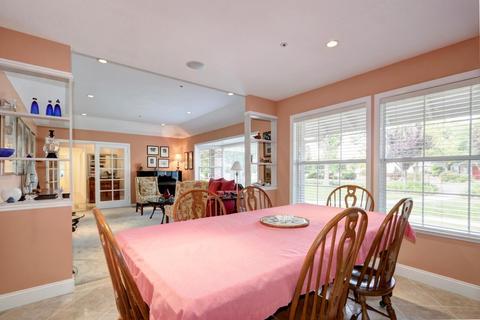 24319 Fairway Dr, Davis, CA 95616 photo 8