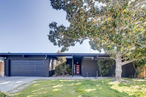 5425 Wildflower Cir, Carmichael, CA 95608 photo 1