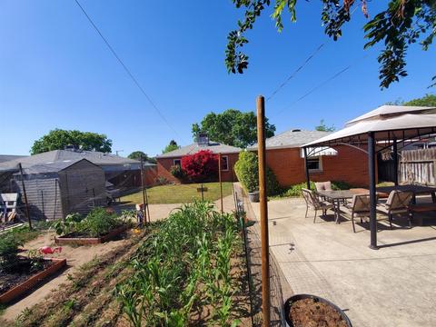 704 Tamarack Dr, Lodi, CA 95240 photo 8