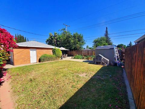 704 Tamarack Dr, Lodi, CA 95240 photo 9