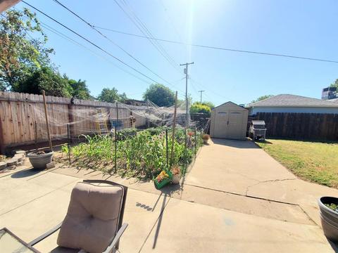 704 Tamarack Dr, Lodi, CA 95240 photo 11