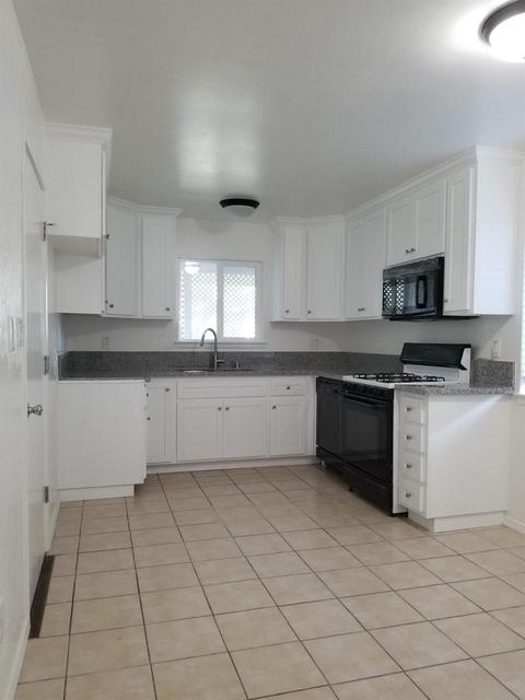 5804 Westfield St, Carmichael, CA 95608 photo 4