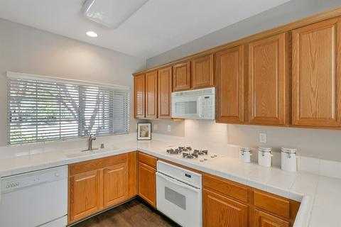 3814 Vistosa Ct, Davis, CA 95618 photo 17