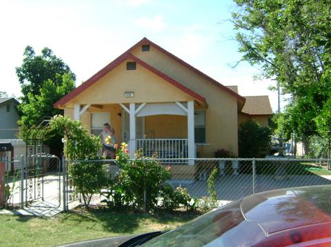 439 Mill St, Turlock, CA 95380 photo 1