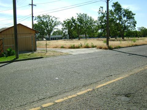 439 Mill St, Turlock, CA 95380 photo 13
