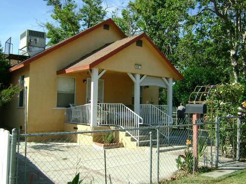 439 Mill St, Turlock, CA 95380 photo 4