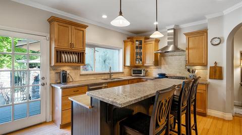 131 S Crescent Ave, Lodi, CA 95240 photo 18