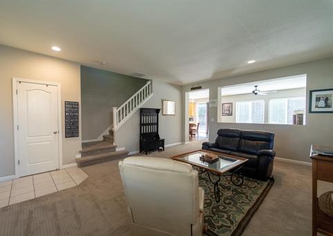 3300 Maple Ridge Dr, Modesto, CA 95355 photo 6
