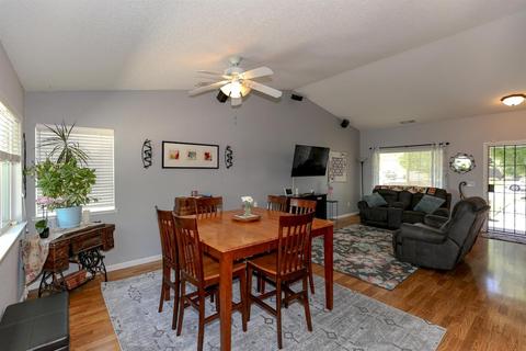 4915 Delphina Ct, Keyes, CA 95328 photo 8