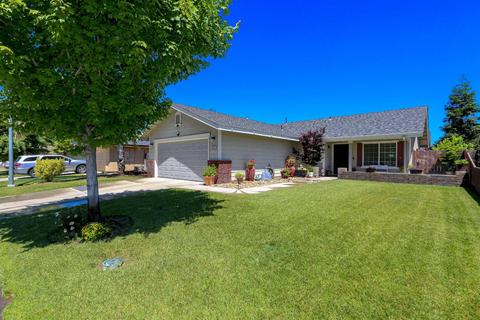 4915 Delphina Ct, Keyes, CA 95328 photo 1
