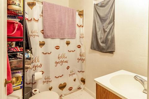 110 Walden St, Modesto, CA 95354 photo 14