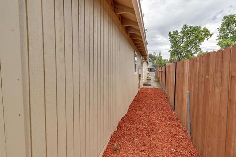 110 Walden St, Modesto, CA 95354 photo 3