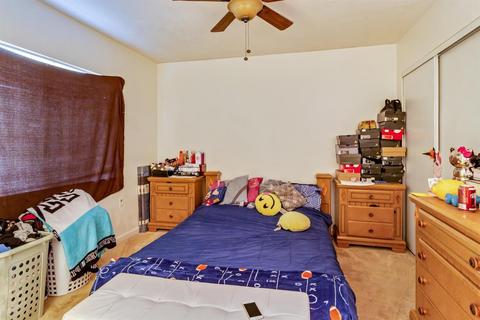110 Walden St, Modesto, CA 95354 photo 12