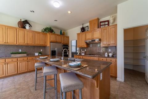 2139 Derrick Ave, Manteca, CA 95337 photo 3